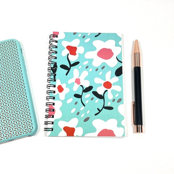 Flower Notebook & Note Cards Bundle NWOT - Picture 2 of 5